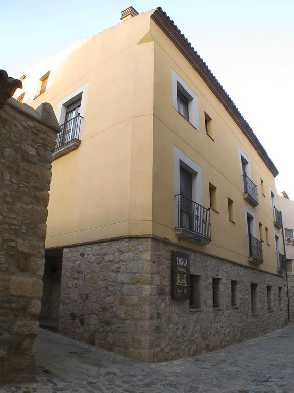 Aparthotel Fonda Bohemia Riuot Montblanc Zewnętrze zdjęcie